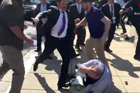 У Вашингтоні охорона президента Туреччини влаштувала бійку з демонстрантами