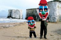 Посольство Росії попередило своїх громадян про напади клоунів у Британії