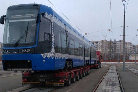 Киев получил второй польский трамвай Pesa 