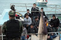 У берегов Ливии затонула лодка с 700 мигрантами