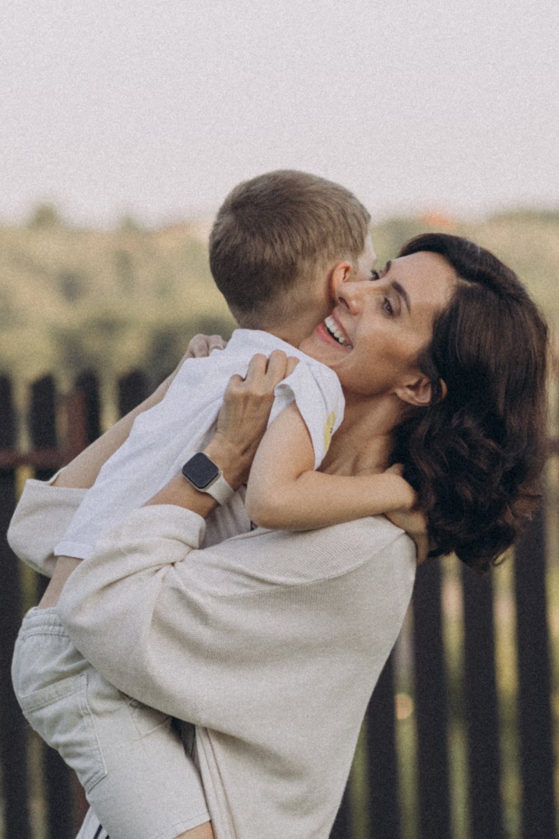 Олена Пшенична із сином