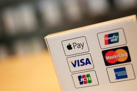 ПриватБанк: Apple Pay и Google Pay в Украине могут отключить