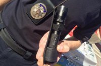 Полицейским разрешат чаще применять оружие и электрошокеры