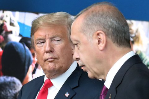 Трамп посоветовал Эрдогану "не быть дураком" и сесть за стол переговоров с сирийскими курдами, -  The New York Times