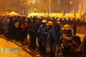 Оппозиции запретили собирать людей на перекрестке Крепостного переулка и Грушевского