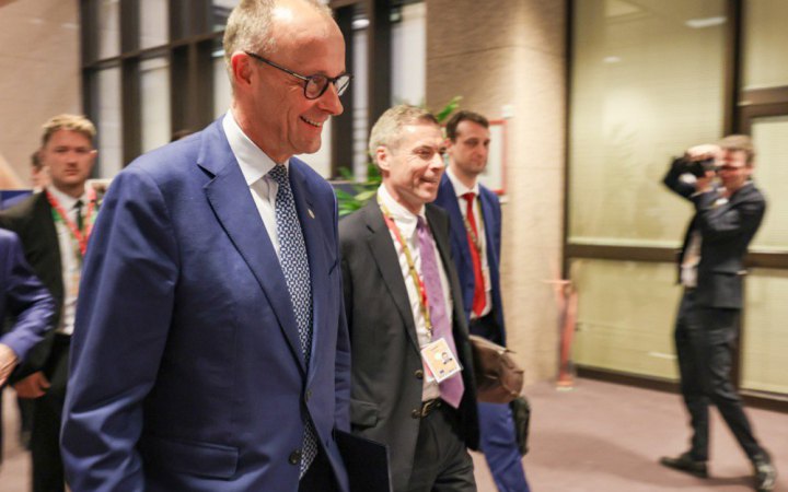 Німеччина та Франція сперечаються щодо тарифної угоди ЄС зі США