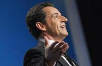Учительница требует от Саркози компенсации