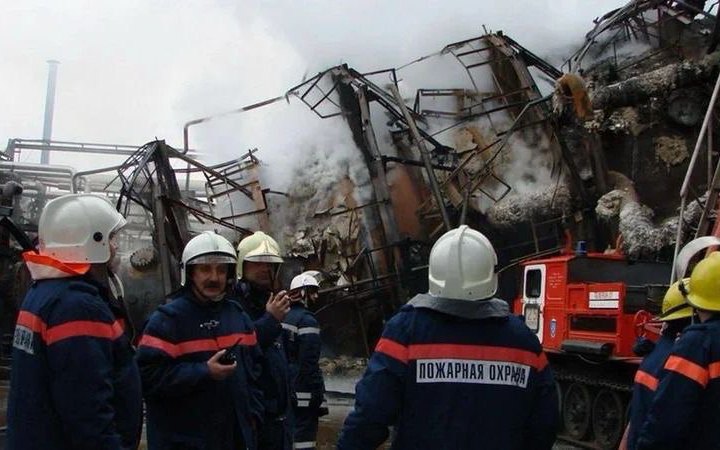 Пожежу на НПЗ у Волгограді "організували" безпілотники СБУ, – джерела