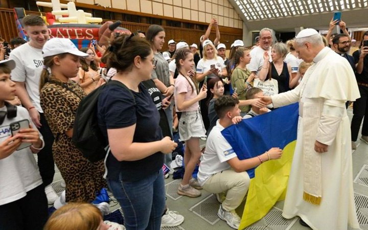 Голова МЗС подякував Папі Римському Леву XIV за прийом дітей із України