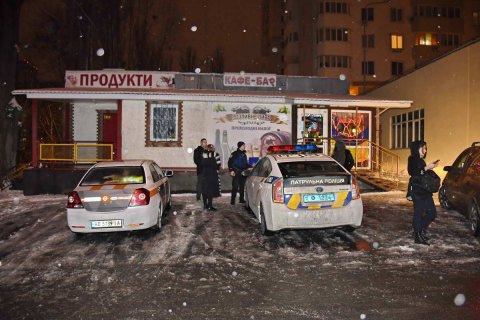 ​В Киеве парень устроил стрельбу по людям после ссоры с девушкой