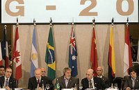 ​G20 отслеживает возможность экономических рисков в Украине, - проект коммюнике