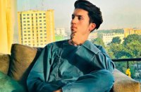 Футболіст молодіжної збірної Афганістану загинув в американському транспортному літаку під час спроби втекти з країни