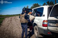 Рятувальники евакуювали з-під обрілів шістьох мешканців Харківщини