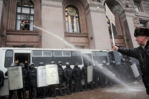 МВД: оппозиция призывает митингующих к силовому захвату админзданий