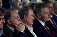 Медведчук занял место в первом ряду путинского форума в Сочи