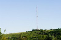 Три українські радіостанції почали мовлення на територію ОРДЛО