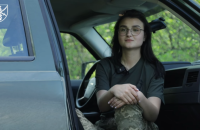 Віолетта у 23 підписала контракт: “Якщо я не можу допомагати Збройним силам, маю бути в Збройних силах”