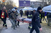 Росіяни вдарили по житловому будинку Запоріжжя. Є жертви та поранені (оновлено)