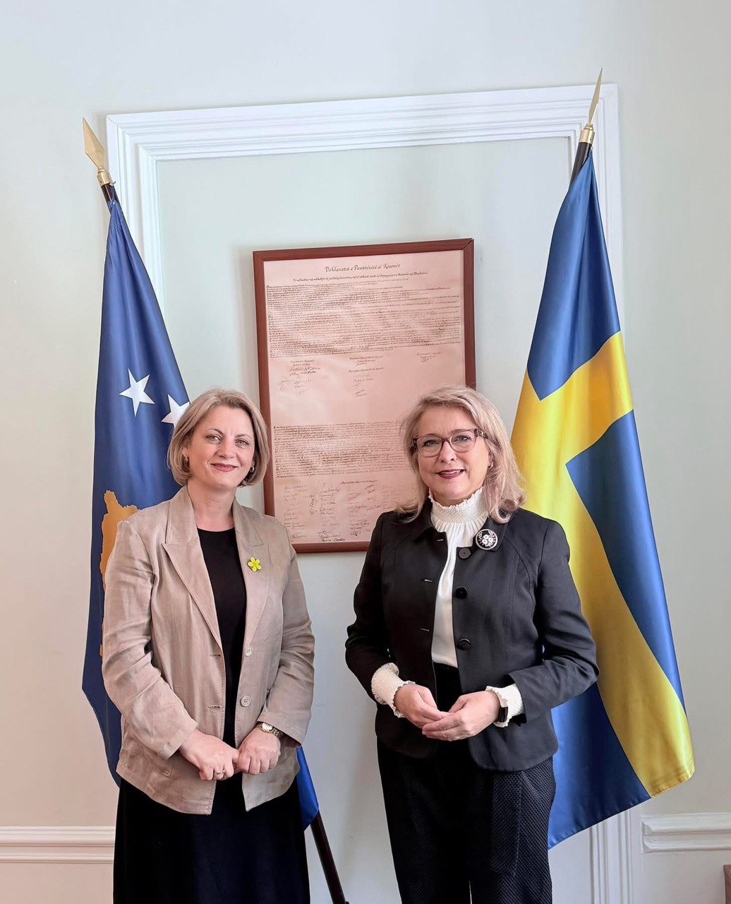 Зустріч у Посольстві Косова у Швеції.