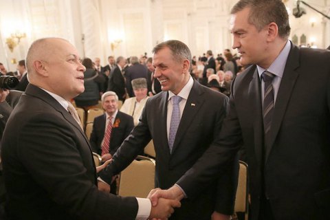 Константинов поблагодарил парламент Крыма за аннексию полуострова