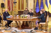 ​Зеленський провів двосторонні зустрічі з президентами Європейської ради і Молдови
