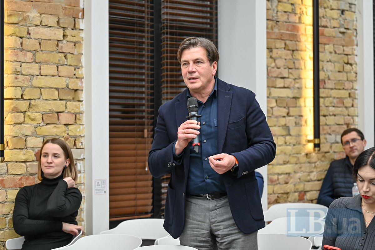 Ексвіцепрем'єр-міністр Геннадій Зубко