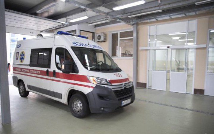 ​У Києві 14-річний підліток травмувався, впавши з атракціону