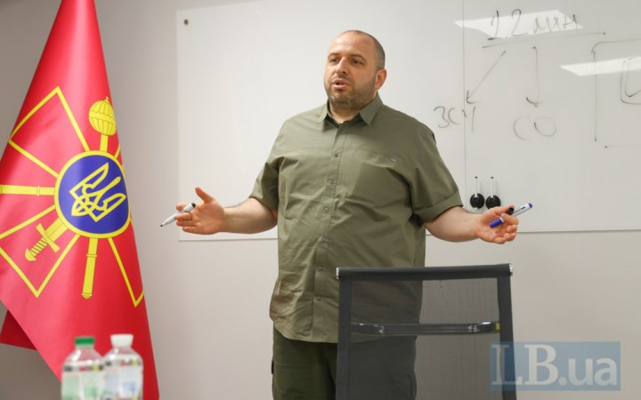 Умєров анонсував нові механізми для контракту 18-24, покликані ефективно залучати і утримувати підготовлених захисників