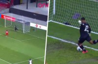 Вратарь сборной Гаити в отборочном матче ЧМ-2022 забил нелепый автогол, дважды промахнувшись по мячу