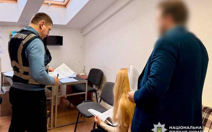 Київська підприємиця побудувала дачу ​в нацпарку "Голосіївський", їй повідомили про підозру