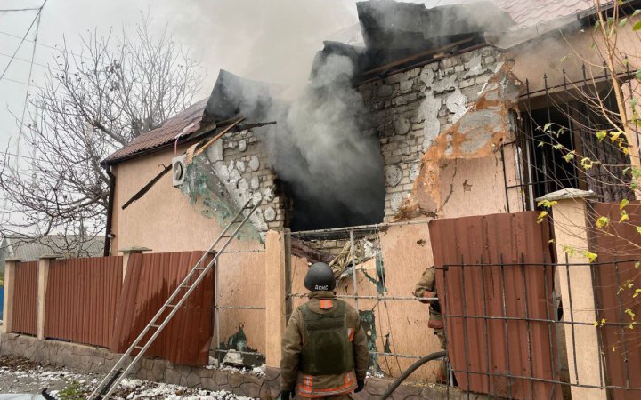 Через російські обстріли на Дніпропетровщині постраждали троє цивільних