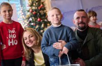 Свято від авіакомпанії «Українські вертольоти»: діти-сироти завітали в гості до Миколая-Чудотворця та на Ukraine WOW