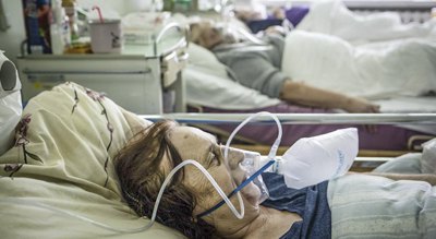 Другий рік ковіду. Що змінилося в українських лікарнях?