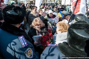 Прихильникам Тимошенко забороняють мітингувати через сквер