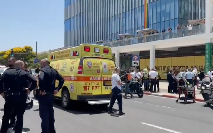 У Тель-Авіві внаслідок теракту поранені семеро людей
