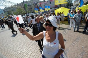 Сторонники Тимошенко собираются пройти пешком из Днепропетровска в Киев