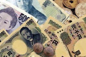 Японія та Індія вплуталися у "валютну війну"