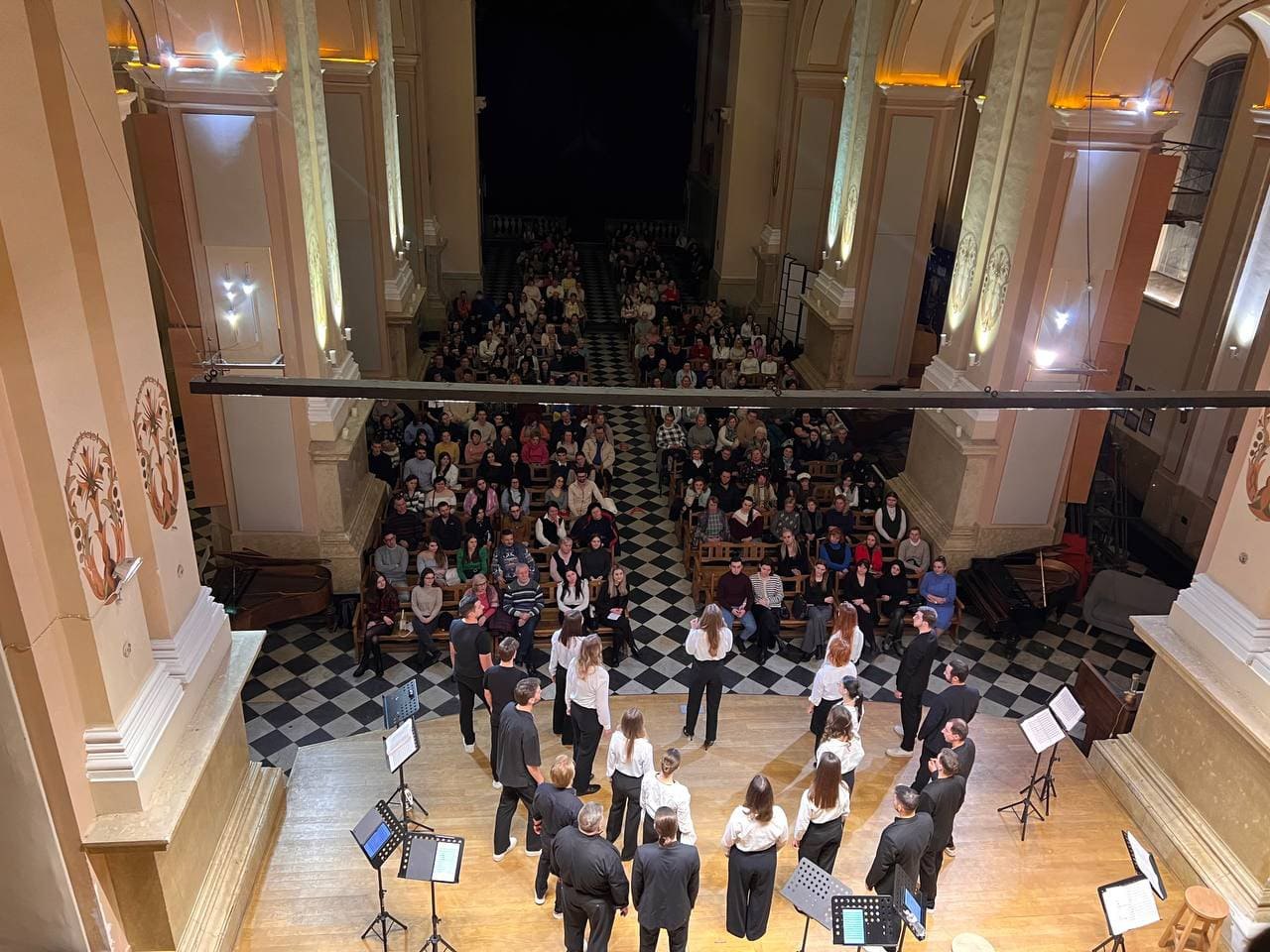 Вадим Яценко і хор «Гомін»