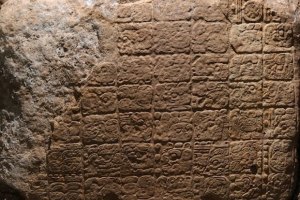 Кінець Макдональдса за календарем Майя