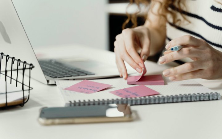 Феномен «короткого зору»: Чому ми стали геніями моменту, але втратили майбутнє?