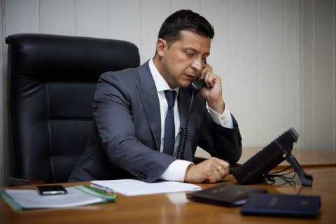 Зеленский похвастался Помпео результатами режима "тишины" на Донбассе