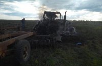 Двоє трактористів підірвалися на міні в Луганській області