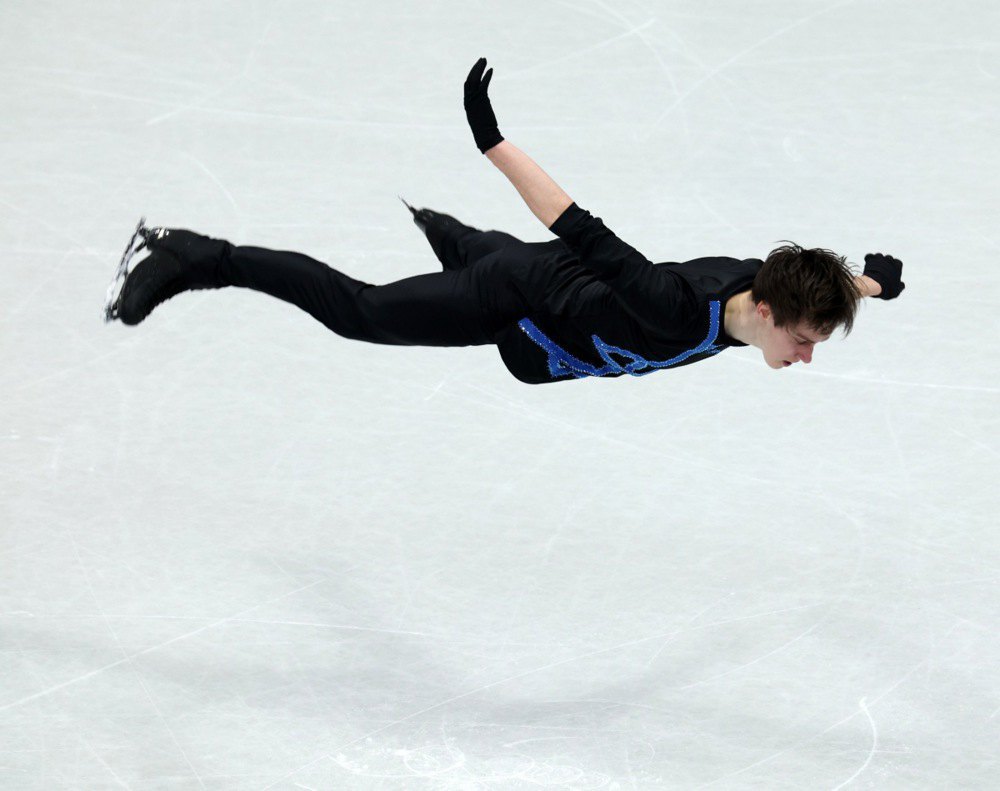 Марсак виконує довільну програму на Олімпійських іграх-2026