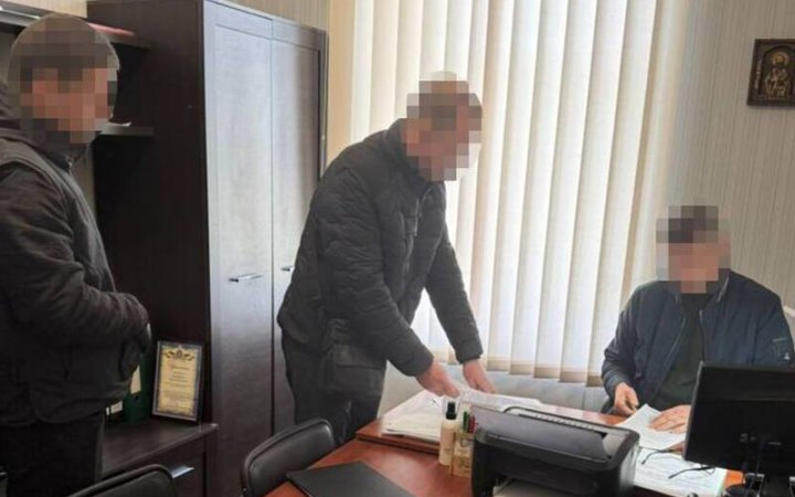На Вінниччині викрили схему фейкових документів для ухилянтів, підозру отримали троє медиків