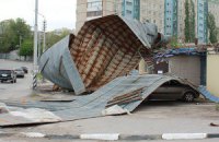 У Луганській області ураган зривав дахи