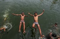 Число жертв аномальної спеки в Індії перевищило 500 осіб