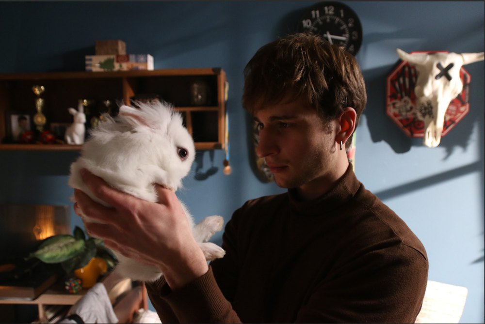 Кадр з&nbsp;новели «Кролик, або Туди і звідти» (Михайло Матюхін)