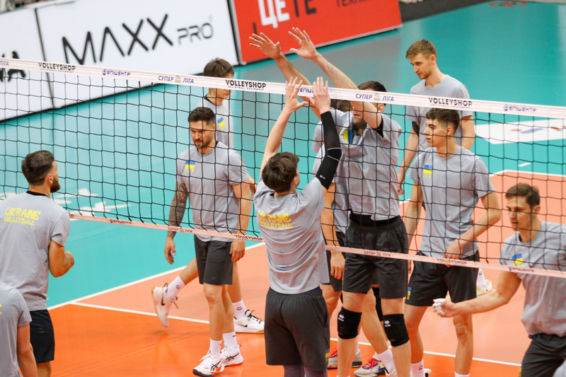 Збірна з волейболу 