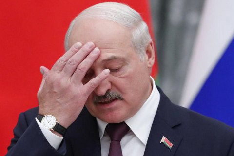 Лукашенко: можливо, ми допомогли мігрантам потрапити до ЄС