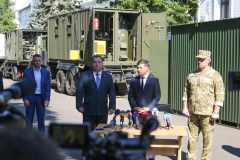 Для военных на Донбассе подготовят "мобильные домики" с душем и кондиционером